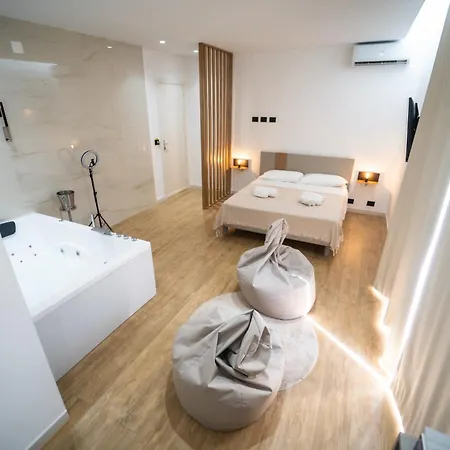 Appartement Luxury - 5 Stars - With A Jacuzzi 70's
