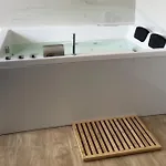 Appartement Luxury - 5 Stars - With A Jacuzzi 70's Trapani